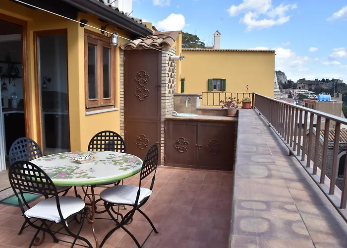 Taormina Al Bacio Apartment